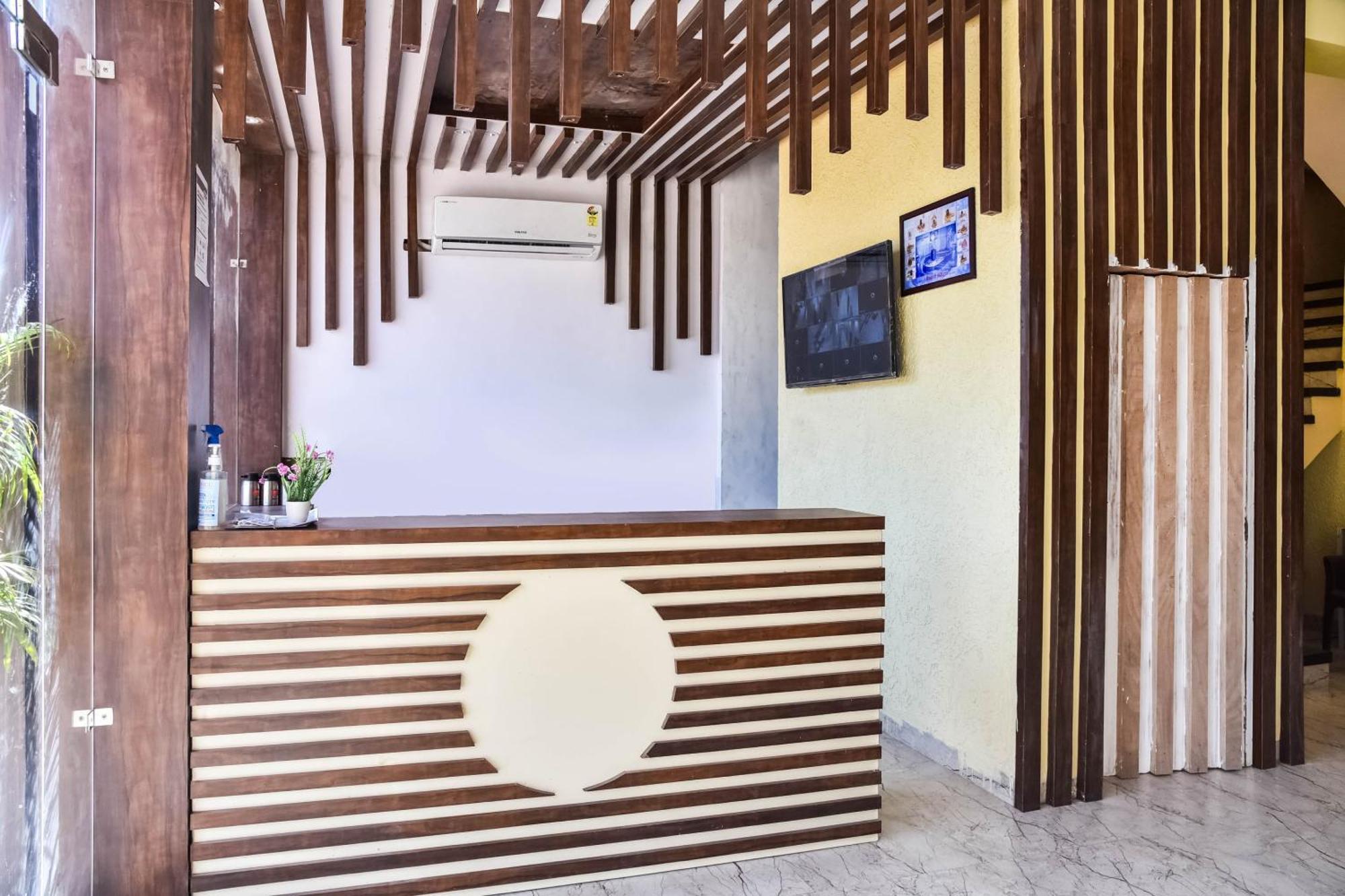 Hotel O Manglam Palace Бопал Екстериор снимка