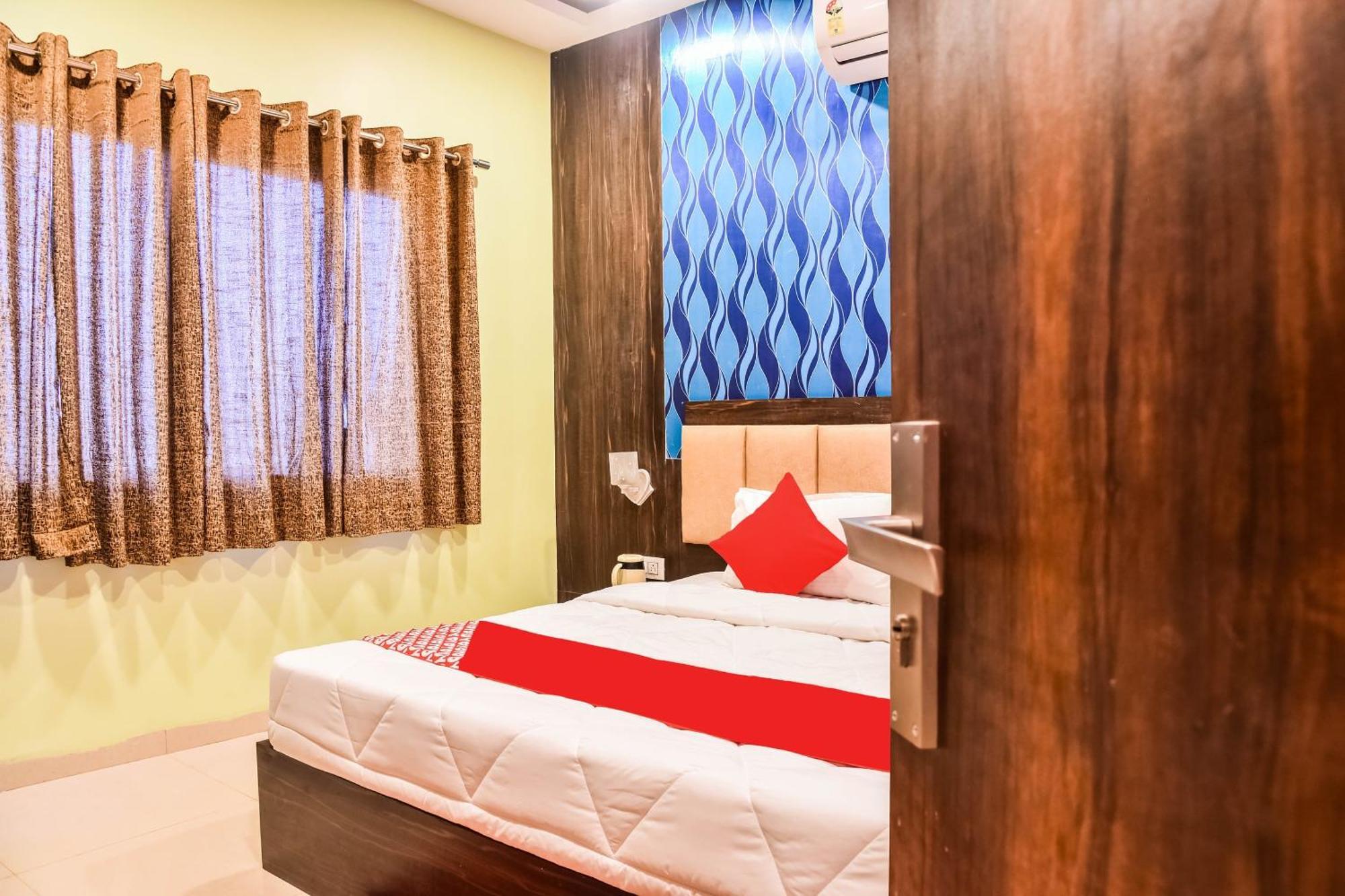 Hotel O Manglam Palace Бопал Екстериор снимка
